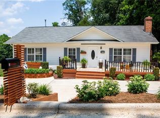 883 Pineridge Pl SE, Concord, NC 28025