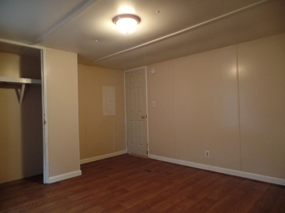 2nd image of 3535 Roberts Ave Lot 103