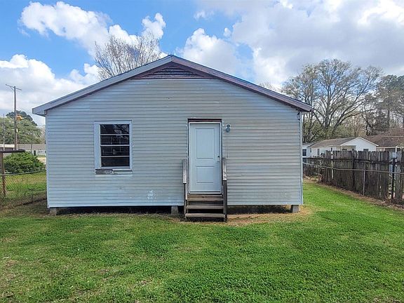 4th image of 1453 N 47th St