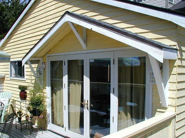 Beautiful deck and double doors