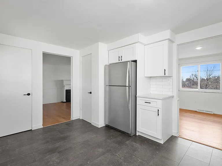 743 Elm Dr — Photo 17