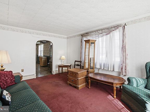 2nd image of 4126 Cliffvale Rd