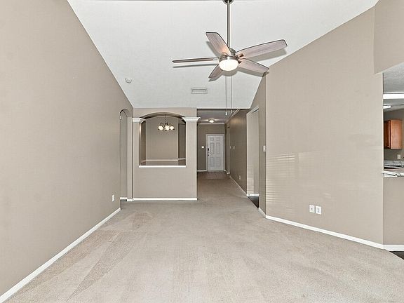 3rd image of 3122 Rainpark Ln