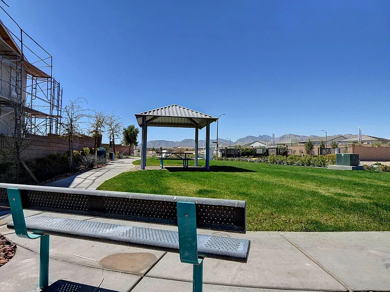 8830 Trotternish Ridge Dr — Photo 32