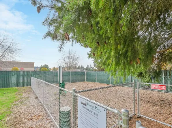 Forest Park Apartments, 10003-10020 167th Street Ct E #19, Puyallup, WA 98375