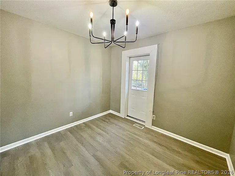 452 Cloverhill Pl — Photo 9