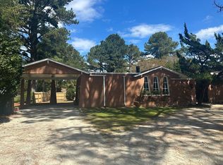106 Lake Dr, Washington, NC 27889