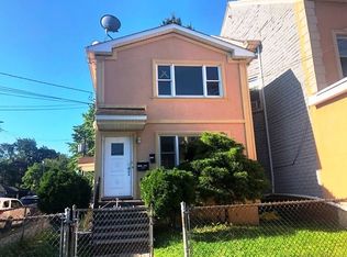 658 20th Ave, Paterson, NJ 07504