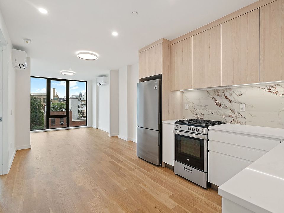 1st image of 375 Dean St APT 501