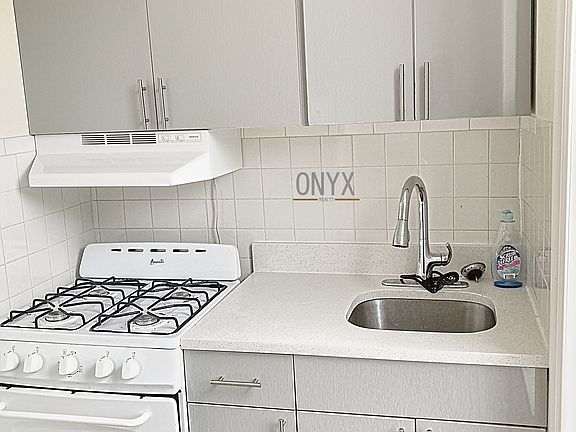5th image of 6430 68th Ave APT 2F