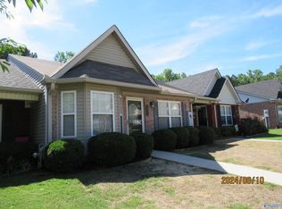 1211 Autumn Ln SW, Hartselle, AL 35640