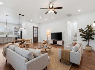 3034 Wayne St #A-b, Houston, TX 77026
