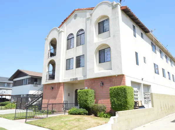 11968 York Ave APT 8, Hawthorne, CA 90250