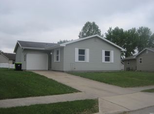 2048 Camden Ct, Huntington, IN 46750