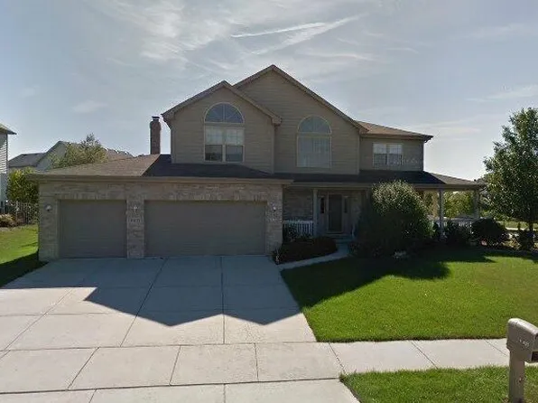 16435 S Pioneer Pkwy, Lockport, IL 60441