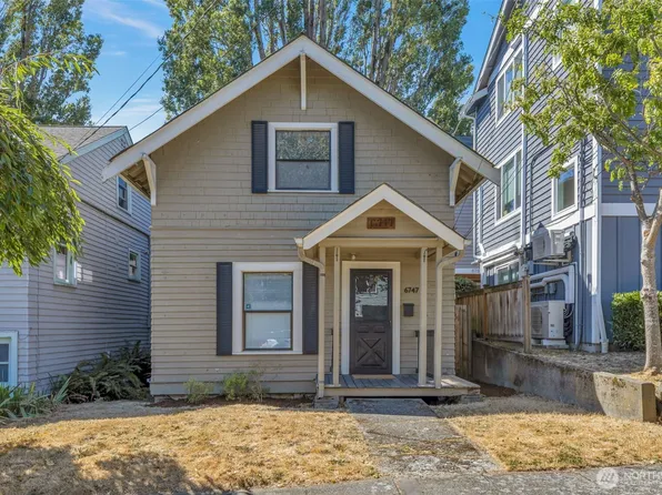 6747 Alonzo Avenue NW, Seattle, WA 98117