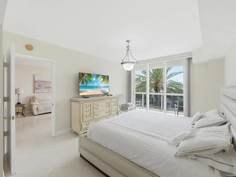 9595 Collins Ave #N3-F — Photo 20