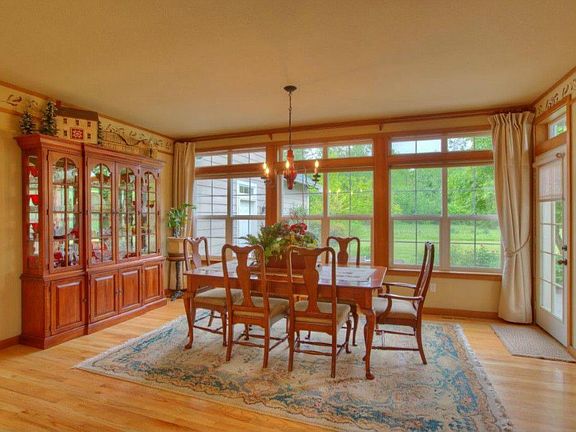 5th image of 26404 137th Street Ct E