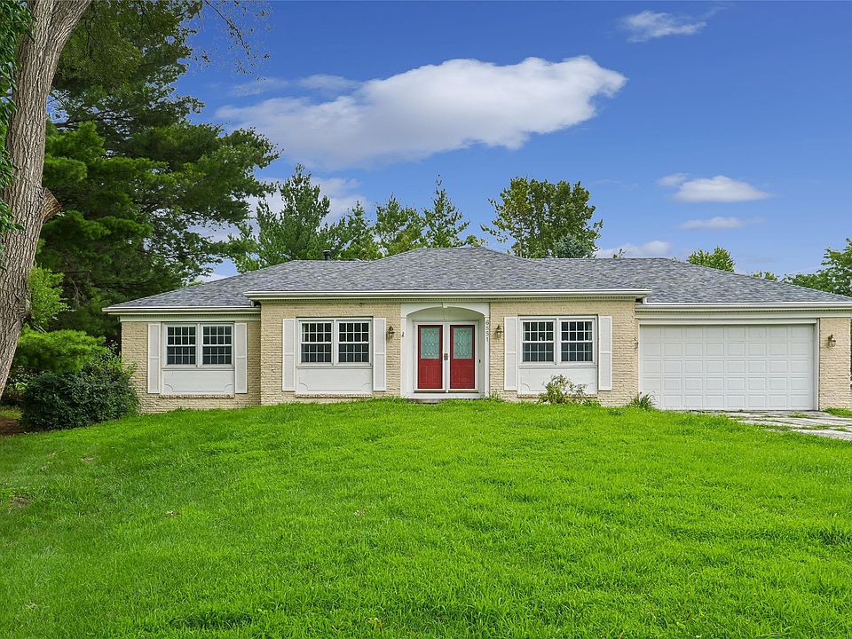 1st image of 6851 NW 54th Ct