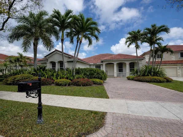 3928 Heron Ridge Ln, Weston, FL 33331