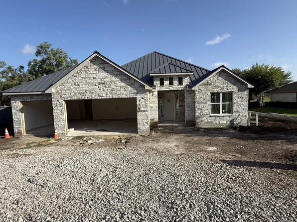 604 Hi Cir W, Horseshoe Bay, TX 78657