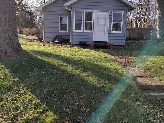 2nd image of 10478 Vistula Rd
