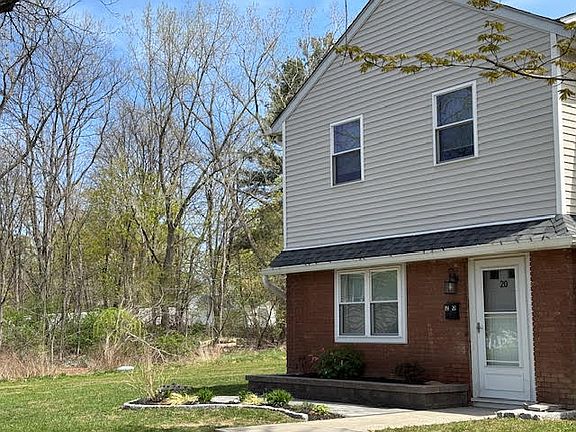 2nd image of 20 Marshall Dr