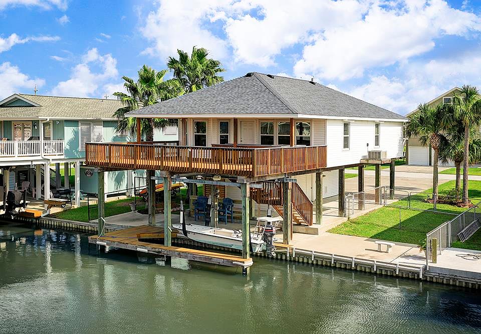 1st image of 22020 Frio Dr