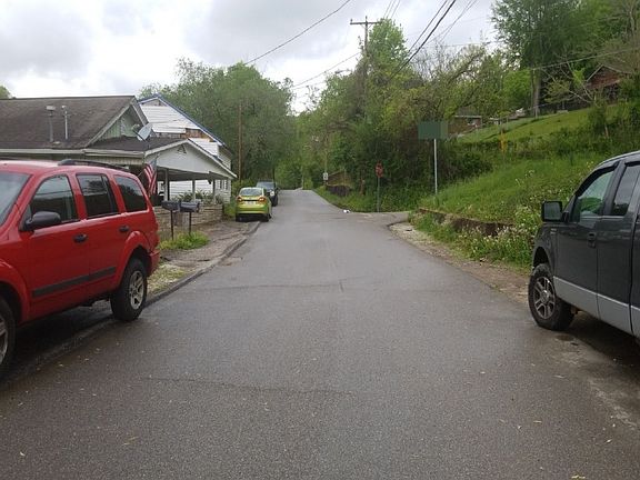 4th image of 2245 Falcon Dr