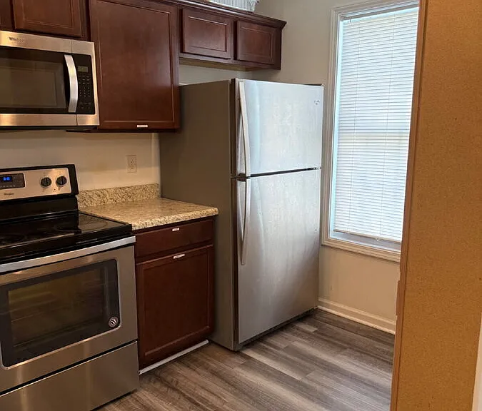 6830 Village Green Dr — Photo 3