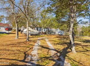 143 Ned Ln, Swansboro, NC 28584