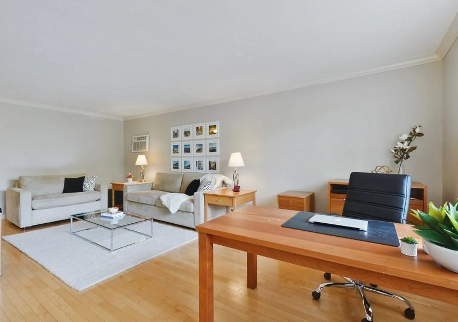 Luxury 2BR/2BA Loring Park Condo w/ Views & Parking — Photo 4