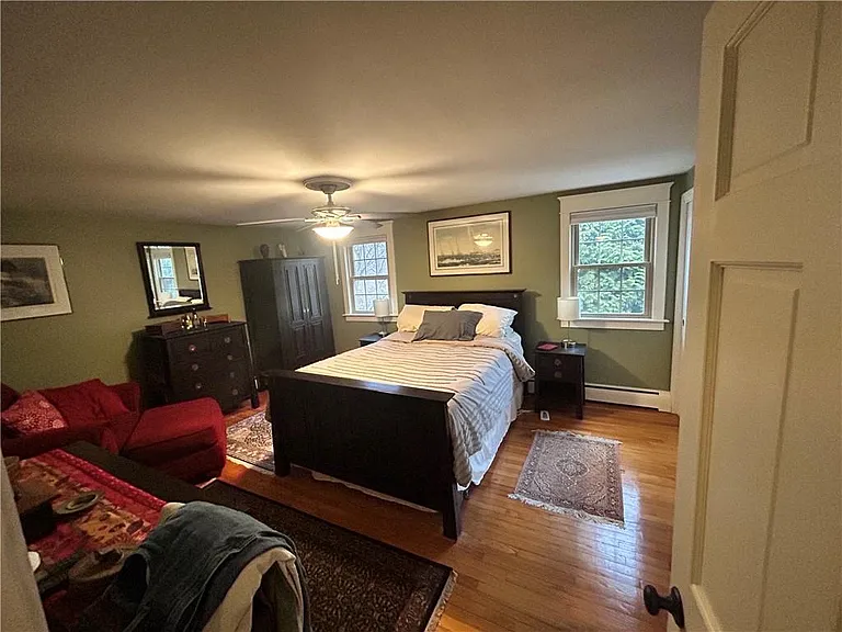 7 Boulevard E — Photo 13