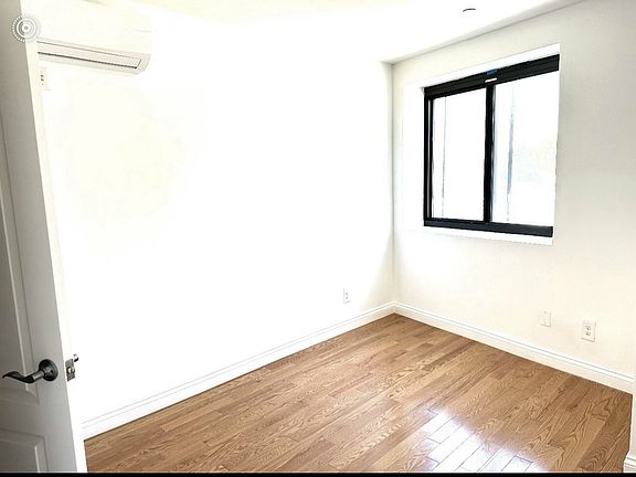 3rd image of 70-26 Qns Blvd #6B