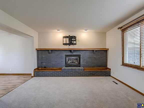4th image of 5621 Coyote Cir