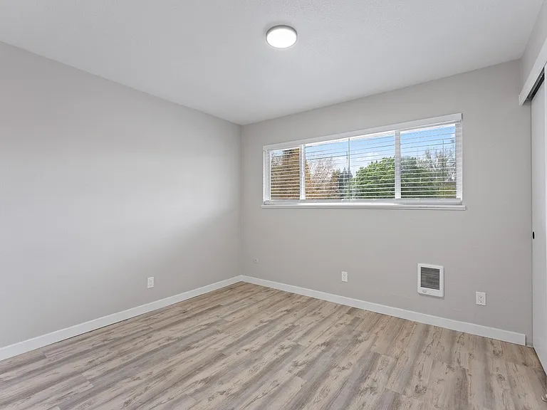 Eastside Village Apartments — Photo 90