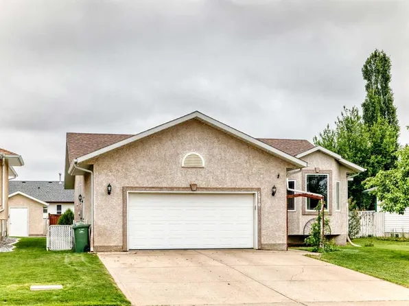 5910 S 60th Ave, Ponoka, AB T4J 1T7