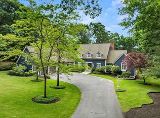 71 Porter Rd, Boxford, MA 01921