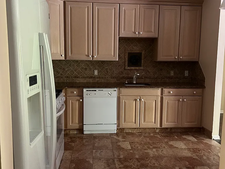 211 Potts Rd — Photo 14