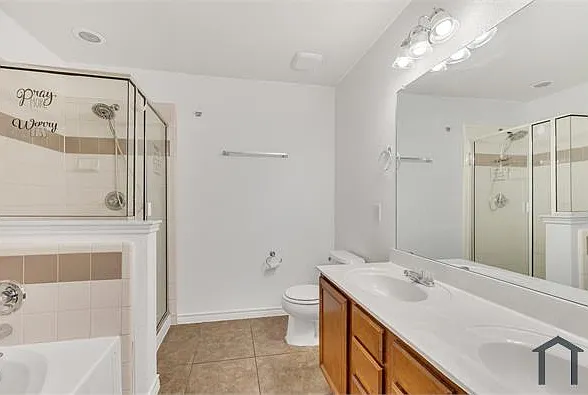 7449 Grass Valley Trl — Photo 13