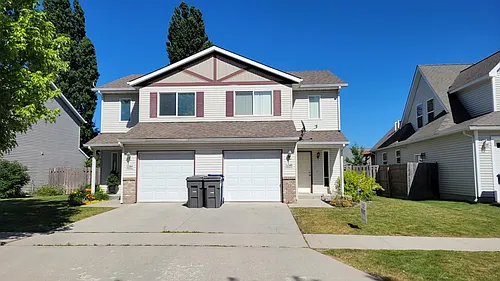 1214 Forsythia Ave #B Photo 1