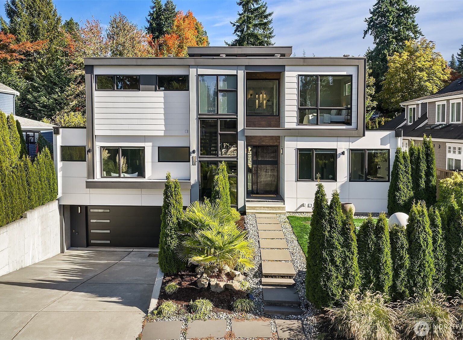 3108 92nd Avenue NE, Clyde Hill, WA 98004 | Zillow