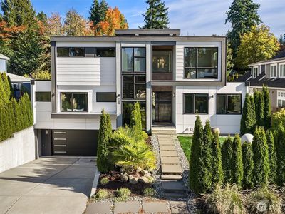 3108 92nd Avenue NE, Clyde Hill, WA, 98004