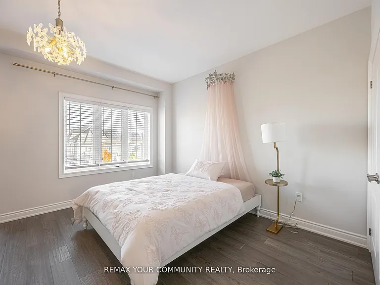 65 Bristlewood Cres — Photo 17