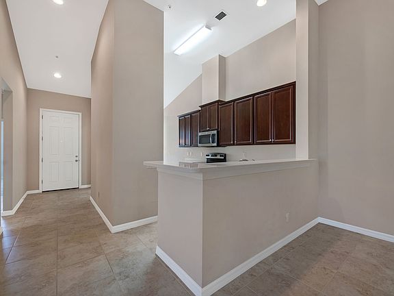 5th image of 9941 Periwinkle Preserve Ln APT 206