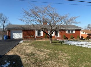 107 Adairland Ct, Glasgow, KY 42141