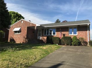 55 Beech St, Fords, NJ 08863