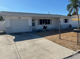 428 90th Ave, Saint Pete Beach, FL 33706