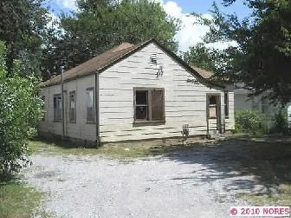 4843 S 32nd West Ave, Tulsa, OK 74107