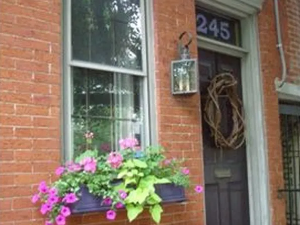 245 E Chestnut St, Lancaster, PA 17602